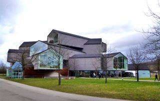 Verschiedene Gebäude Vitra Weil am Rhein, hier VitraHaus